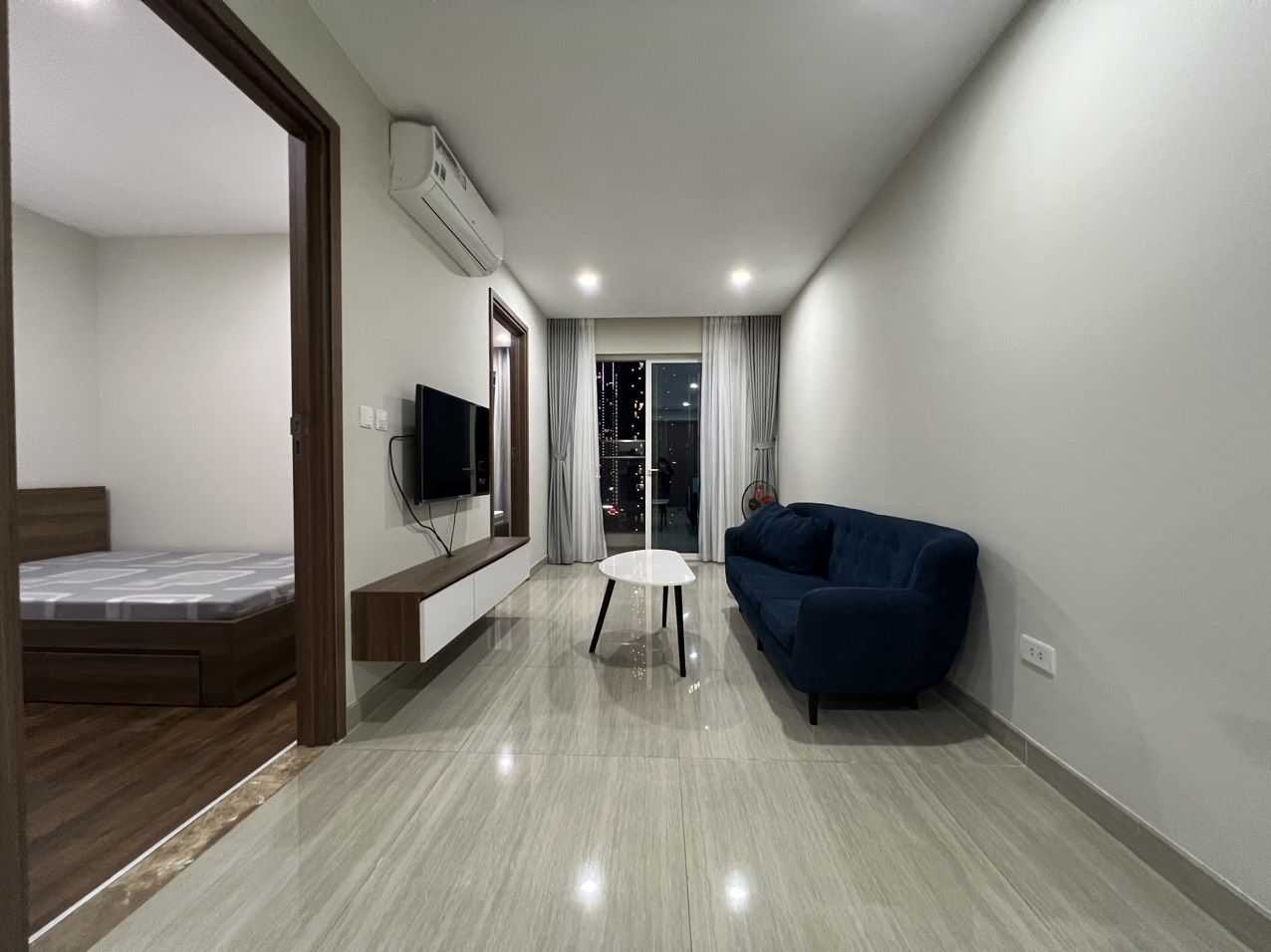 Cần tiền bán gấp căn 2PN 1WC 53m2 hướng mát tại Ciputra, nhận nhà nhanh!