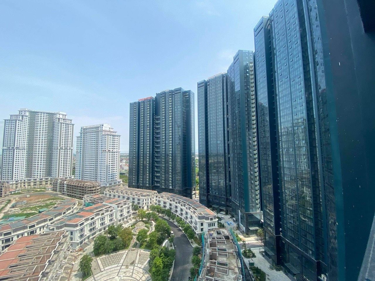 Bán nhanh căn hộ 3 phòng ngủ tòa S5 Sunshine City