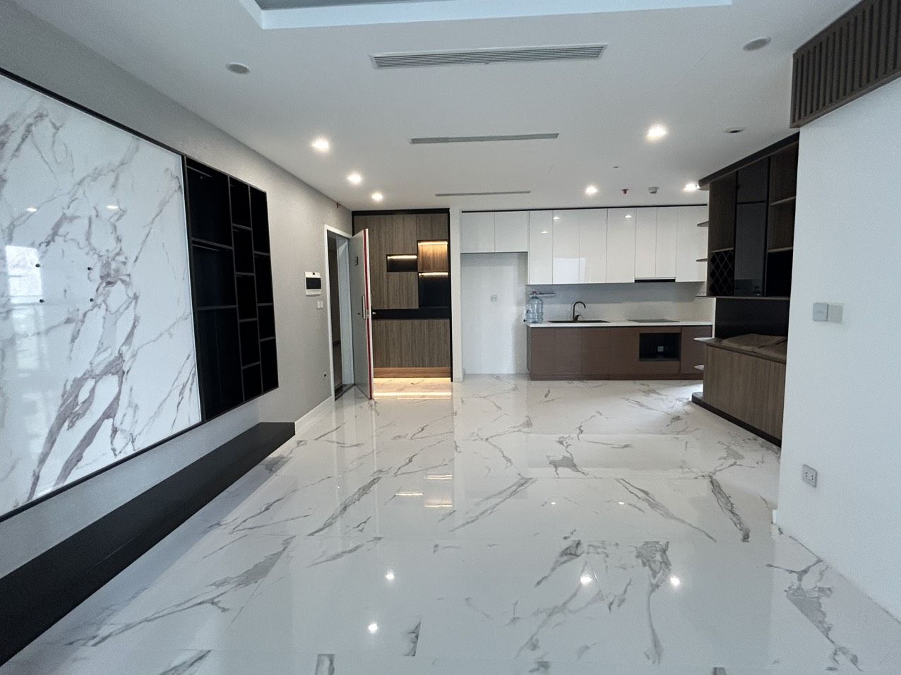 Căn hộ 103m2 tòa S3 Sunshine City view cầu Nhật Tân bán